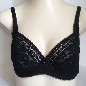 Wacoal Black Underwire Bra 34C Lace Unpadded